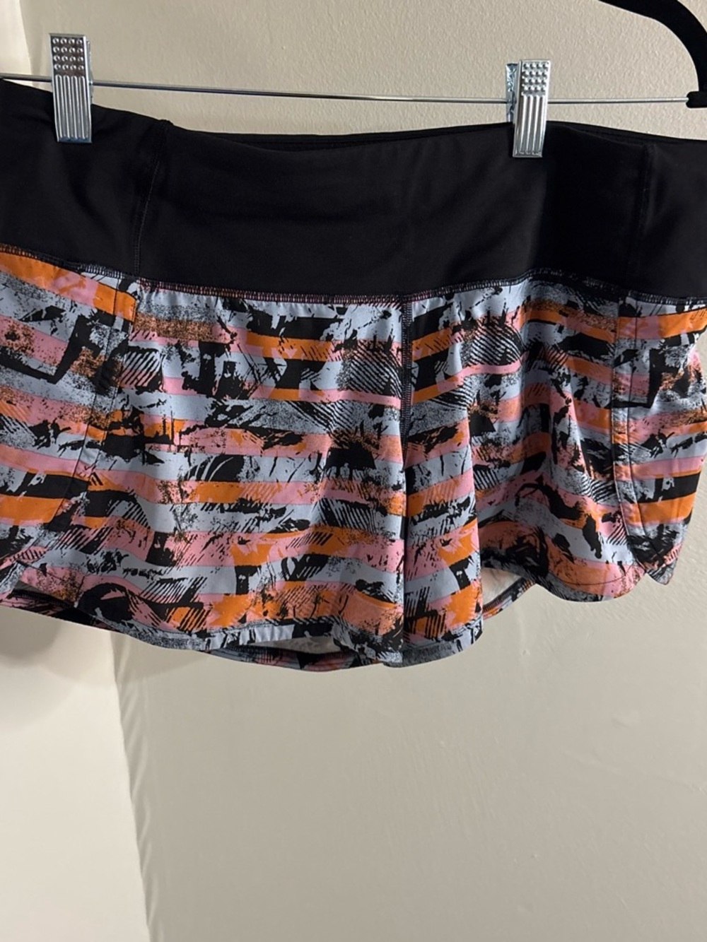 lululemon athletica Black Waistband Skort with Pink and Orange Abstract Print